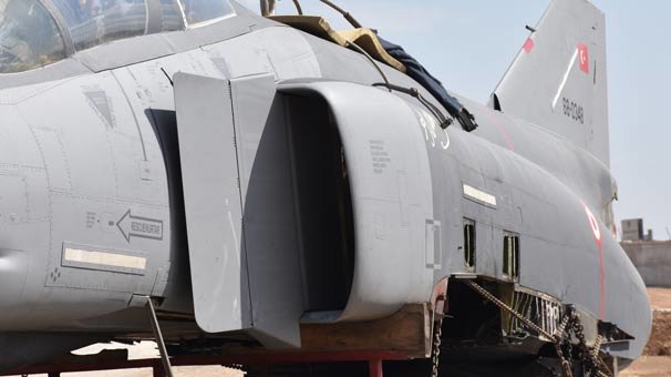 Müzeye hibe edilen savaş uçağı, Malatya'ya TIR'larla getirildi