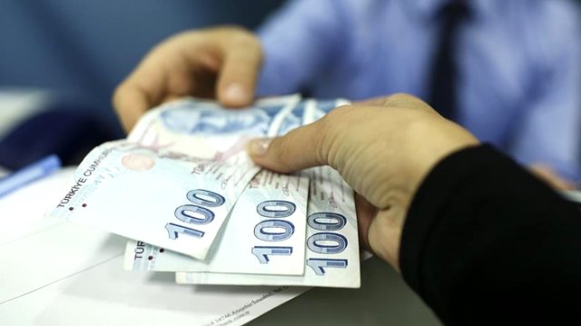 Nakdi krediler yüzde 2 artış gösterdi