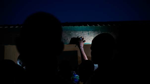 Nijerya'da silahlı kişilerin rehin tuttuğu 27 kişi kurtarıldı