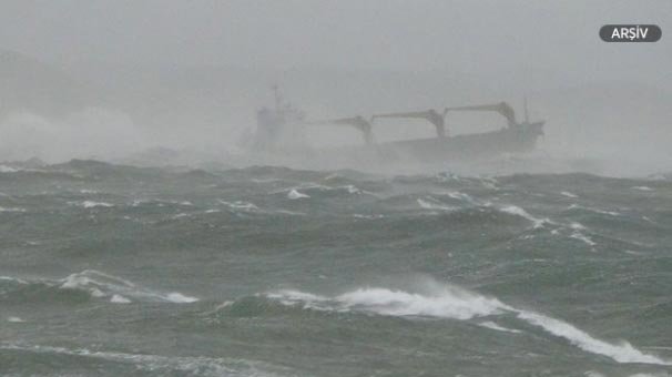 Nijerya'da yolcu teknesi battı: Çok sayıda kişi hayatını kaybetti