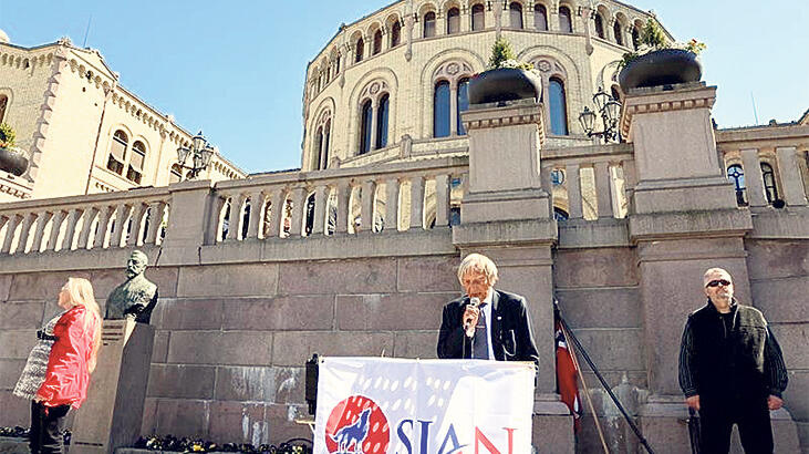 Norveç’te İslam karşıtı gösteri