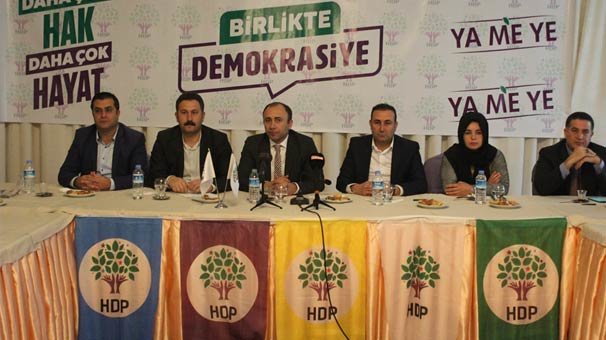 O ilde HDP'li adaylar, Saadet Partisi lehine çekildi!
