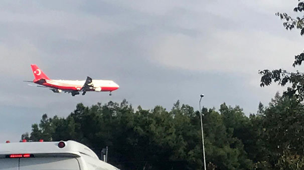 O uçak, test uçuşu için Antalya'da