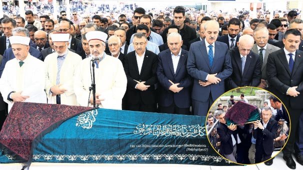 Oktay, annesini son yolculuğuna uğurladı