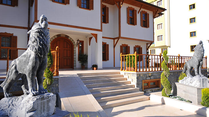 Osmaniye’de yapımı süren Devlet Bey Konağı tamamlandı