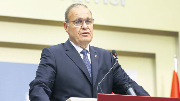Öztrak: Sizin değil Ayşe Teyze’nin krizi