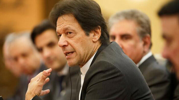 Pakistan Başbakanı Han: 'Hindistan barış için ilk adımı atmalı'