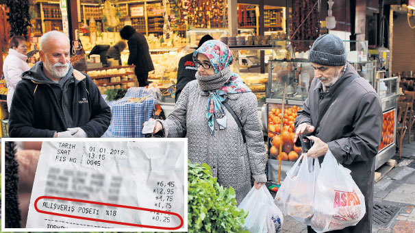 Paralı plastikli poşette ilk gün hareketli geçti! Büyük 50 kuruş küçük 25 kuruş