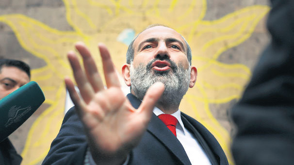 Paşinyan’dan ılımlı mesaj