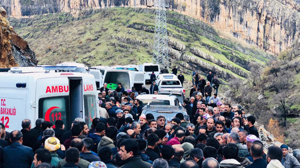 Piknikte kayalıklardan düşerek hayatını kaybetti