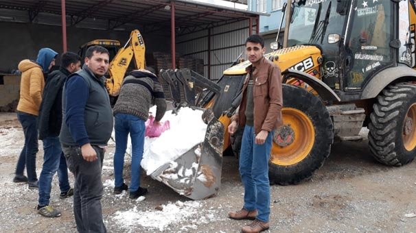 Poşetlere doldurarak eve götürdüler! 8 yıldır...