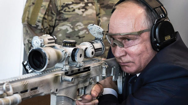 Putin 600 metreden hedefi vurdu