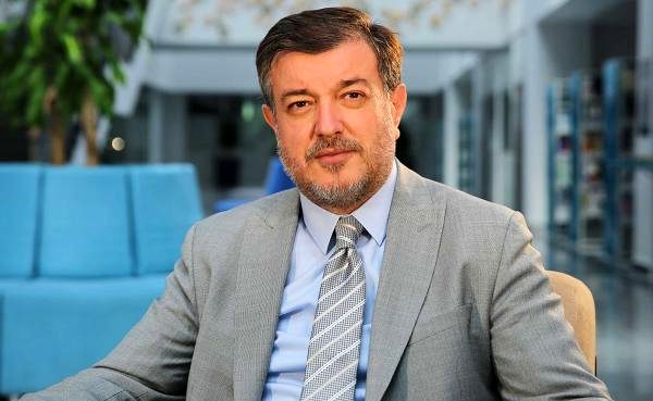 Rektör Ayrancı'dan İngiltere Başbakanı Johnson'a mektup