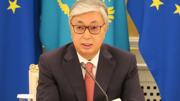 Resmileşti! Tokayev cumhurbaşkanı oldu