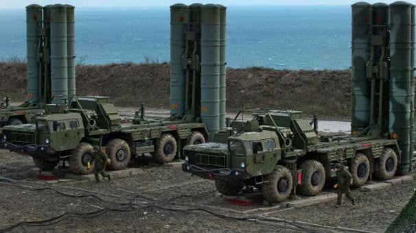 Rusya Hindistan’a S-400 sattı