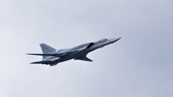 Rusya’da bombardıman uçağı iniş sırasında kaza yaptı: 2 ölü