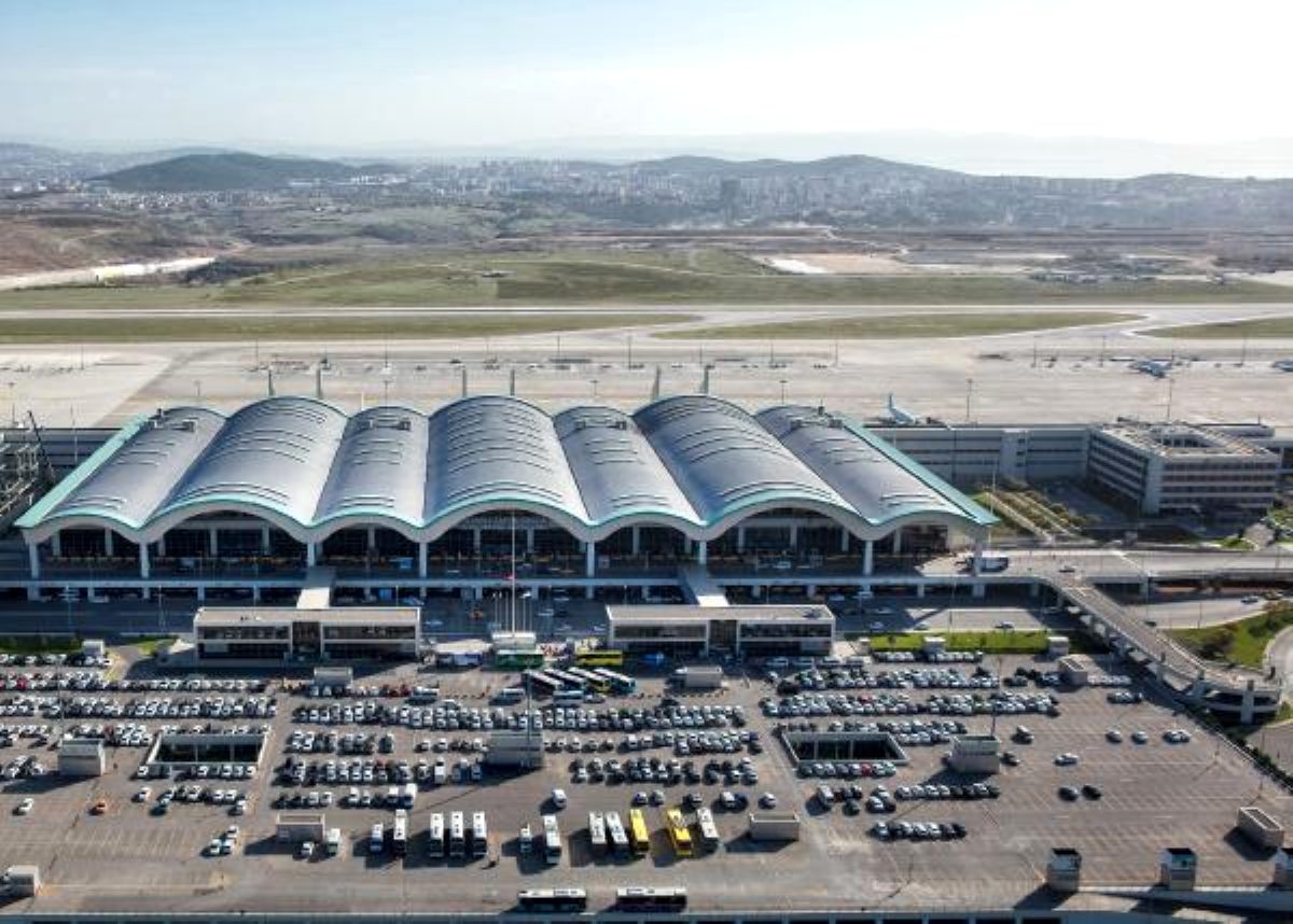 Sabiha Gökçen'de yılın 11 ayında 32 milyon yolcuya hizmet verildi