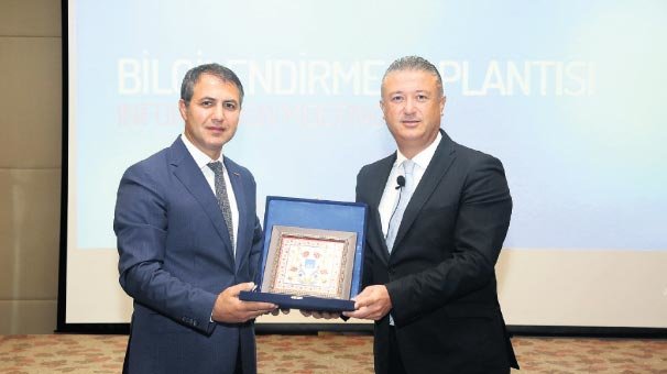 Sabiha Gökçen’den okyanus aşırı uçuş