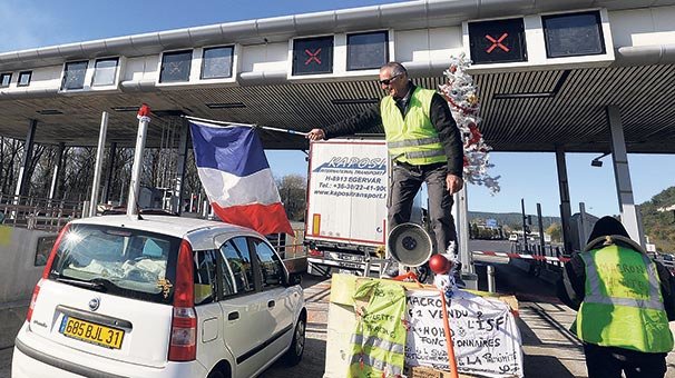 Sarı Yelekliler geri adım attırdı!