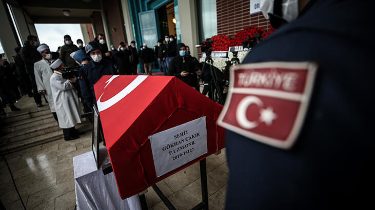 Şehit uzman çavuş Çakır'ın cenazesi Bursa'da toprağa verildi