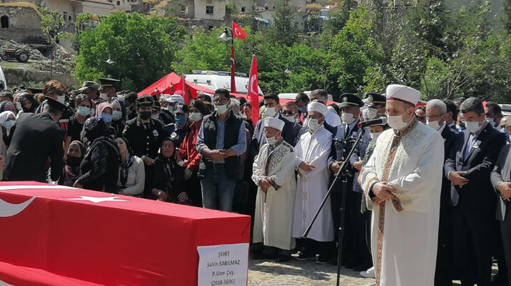 Şehit Uzman Çavuş Şahin Sarılmaz, son yolculuğuna uğurlandı