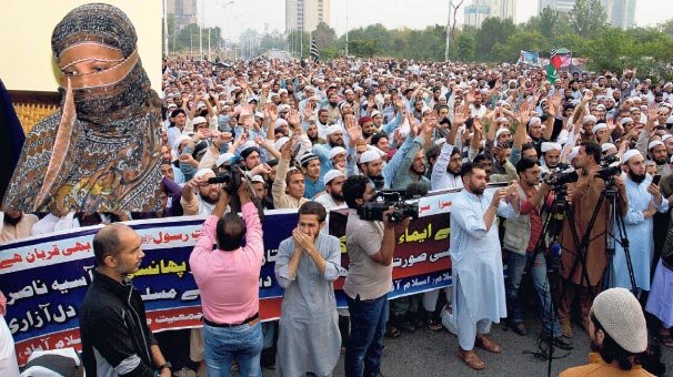 Serbest bırakıldı, Pakistan karıştı!