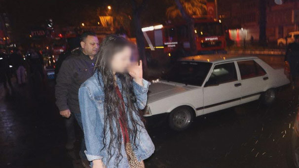 Sevgilisine kızdı! Evi yaktı...