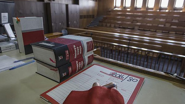 Sevim Öztürk'e FETÖ'ye yardım suçundan hapis cezası