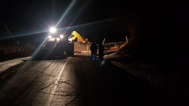 Şiddetli fırtına nedeniyle çatı uçtu!