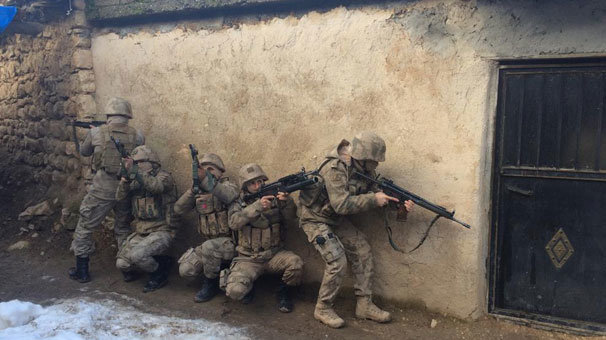 Siirt'te PKK’ya yardım eden 7 kişi gözaltına alındı