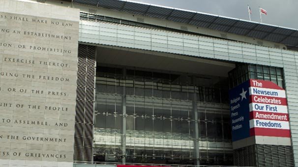 Simgelerden biriydi... Rekor fiyata satıldı