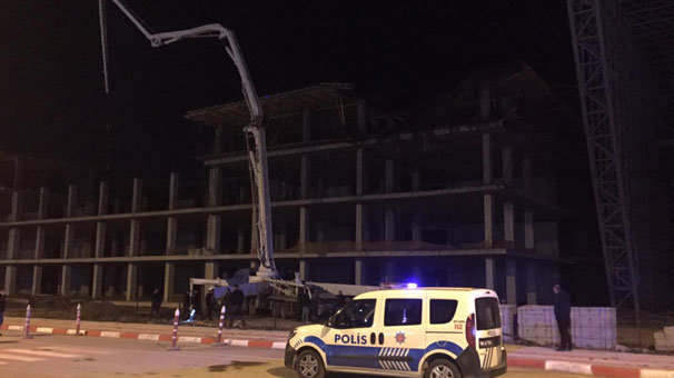 Sivas'ta inşaatta iskele çöktü: 4 yaralı