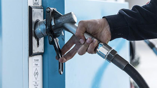 Son Dakika... Araç sahipleri dikkat! 32 kuruşluk indirim geldi