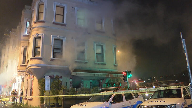 Son dakika... Beşiktaş'ta restoranda yangın! Ekipler oraya koştu