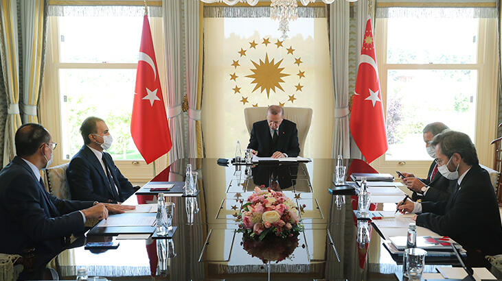 Son dakika... Cumhurbaşkanı Erdoğan, Putin ile görüştü