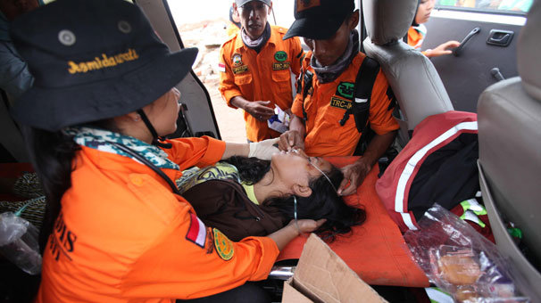 Son dakika... Endonezya'da 6.1 büyüklüğünde deprem