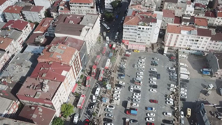 Son dakika... Esenler'de 4 katlı mobilya mağazasında yangın