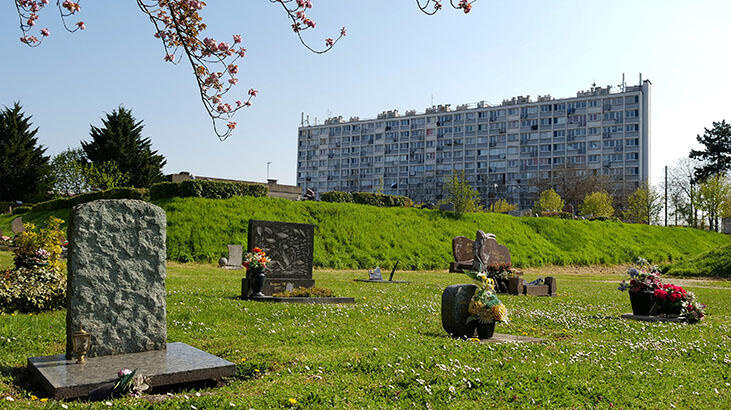 Son dakika... Fransa'da Kovid-19 nedeniyle ölenlerin sayısı 100 bini geçti!