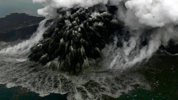 Son dakika... Tsunamide can kaybı 373 oldu