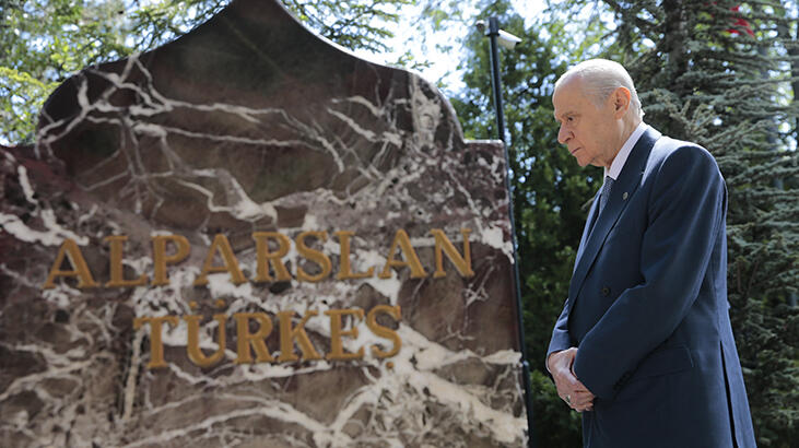 Son dakika: Devlet Bahçeli'den Siyasi Partiler Kanunu açıklaması: Tam destek vereceğiz