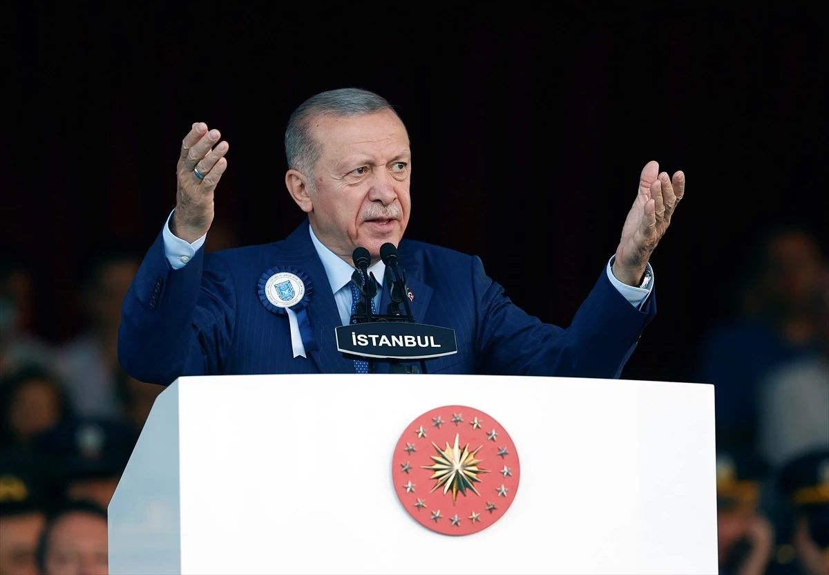 Son Dakika! Erdoğan'dan Özel yorumu: O da Kılıçdaroğlu gibi Kavala ve Demirtaş'a selam vererek başladı, al birini vur ötekine