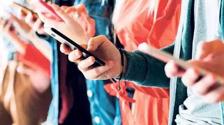 SON DAKİKA HABER: Üniversite öğrencilerin vergisiz telefon ve bilgisayar desteği başvurusu başladı! İşte, başvuru şartları...