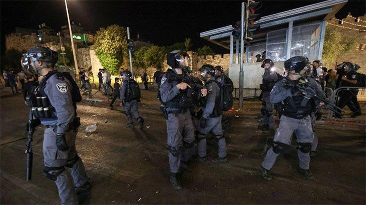 Son dakika! İsrail polisi saldırılarına devam ediyor! Filistinlilere ses bombalarıyla müdahale...