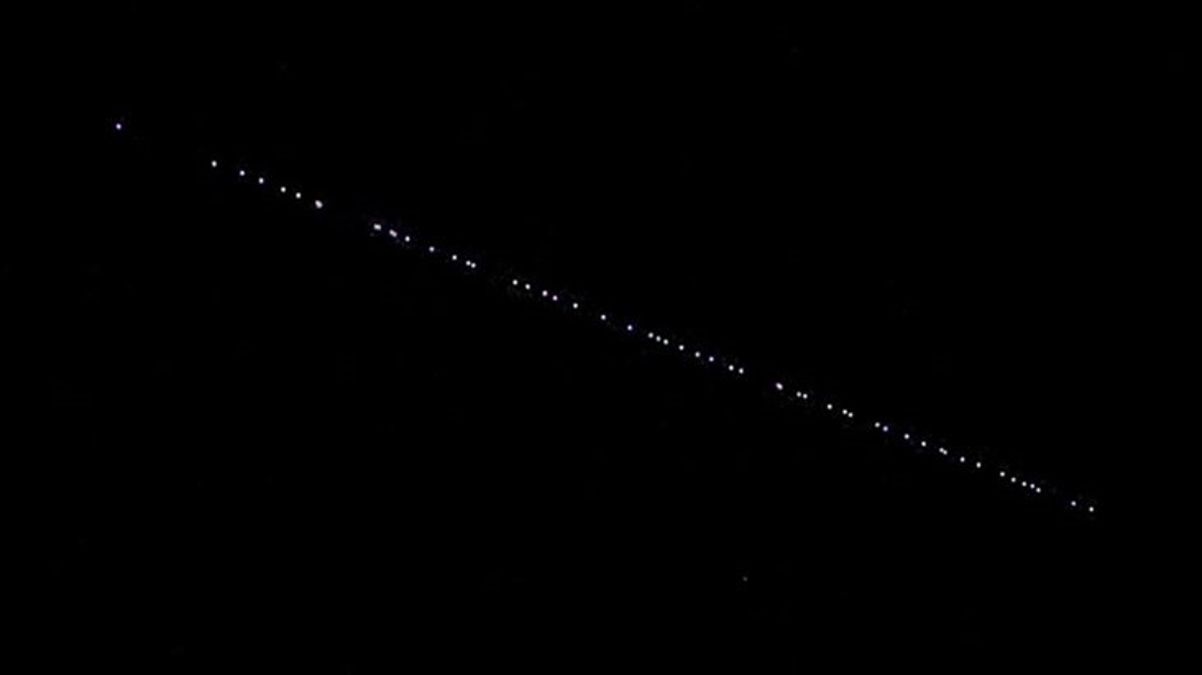 Starlink uyduları Ahlat semalarında objektiflere takıldı
