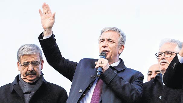 ‘Şu ekibe terörist yanaşabilir mi?’