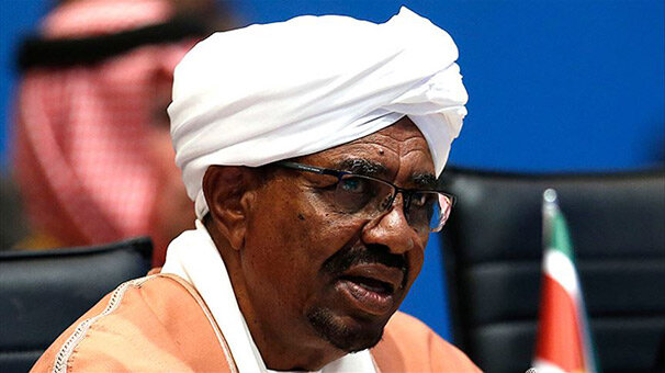 Sudan'ın devrik liderinin kardeşleri gözaltına alındı