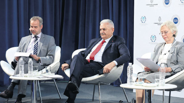 ‘Suriye için aydınlık günler başlasın’