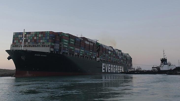 Süveyş Kanalı'nı tıkayan 'Ever Given' gemisi Mısır'dan ayrılıyor