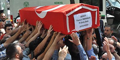 Binlerce vatandaş akın etti! Şehidimiz uğurlandı