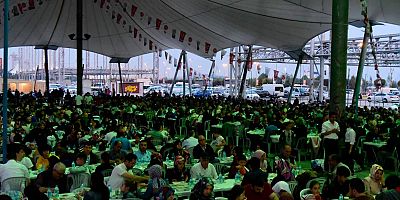 MHP Pendik İlçe Başkanlığından 5 Bin Kişilik İftar